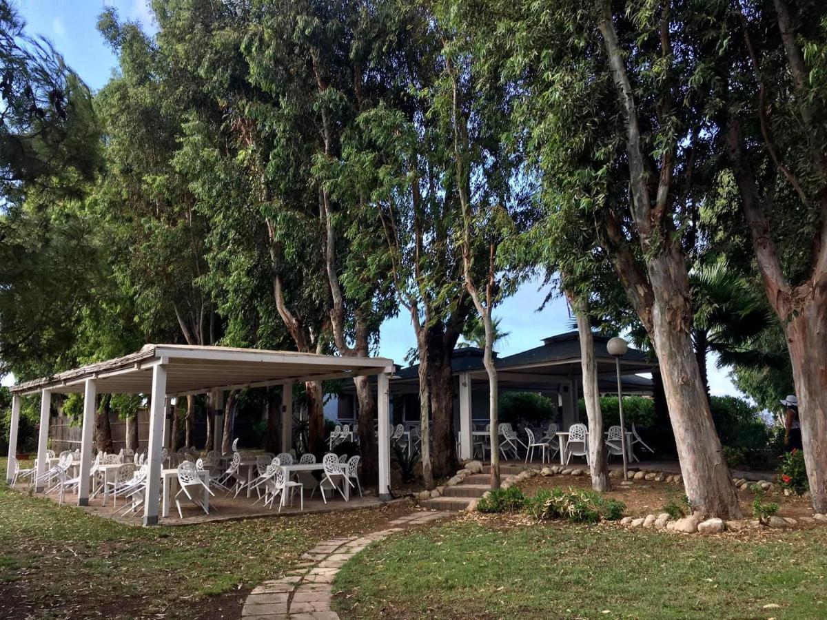 Hotel Igv Club Baia Samuele Sampieri Exterior foto